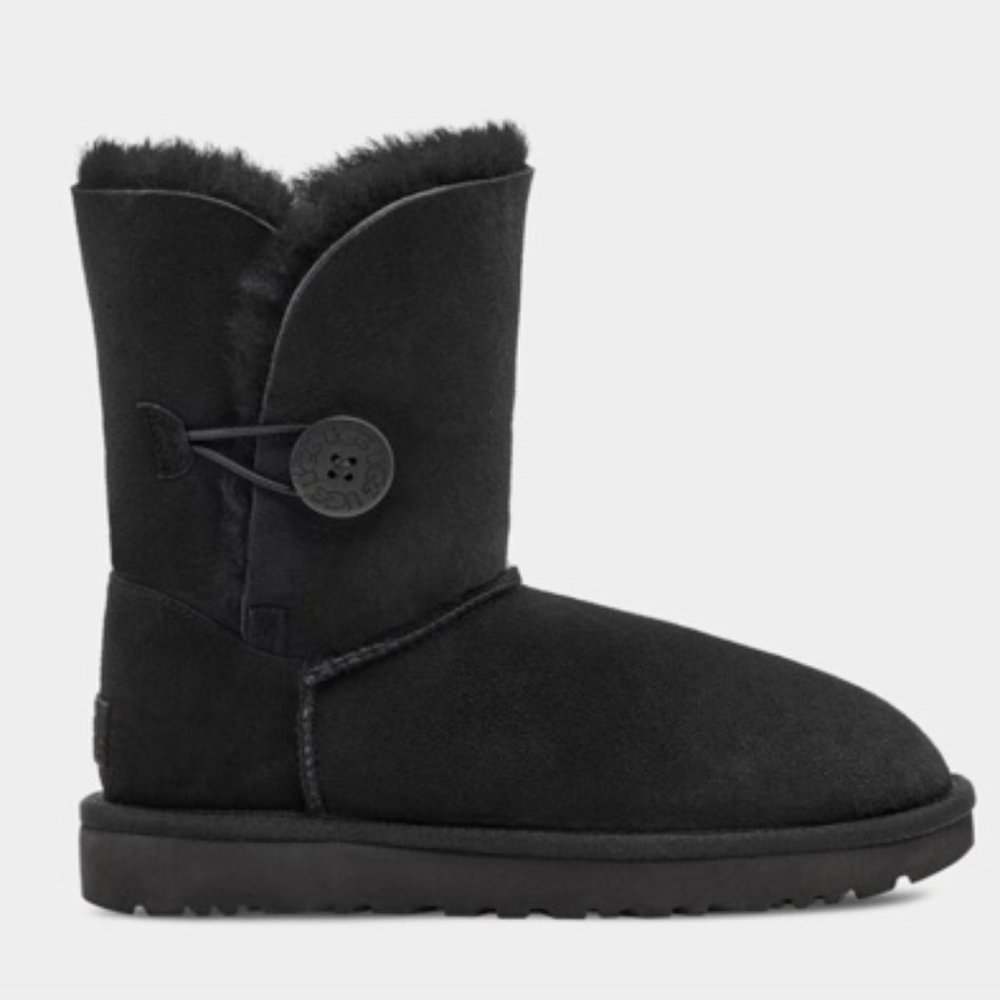 UGG Short Bailey Button Black Boots Size 7